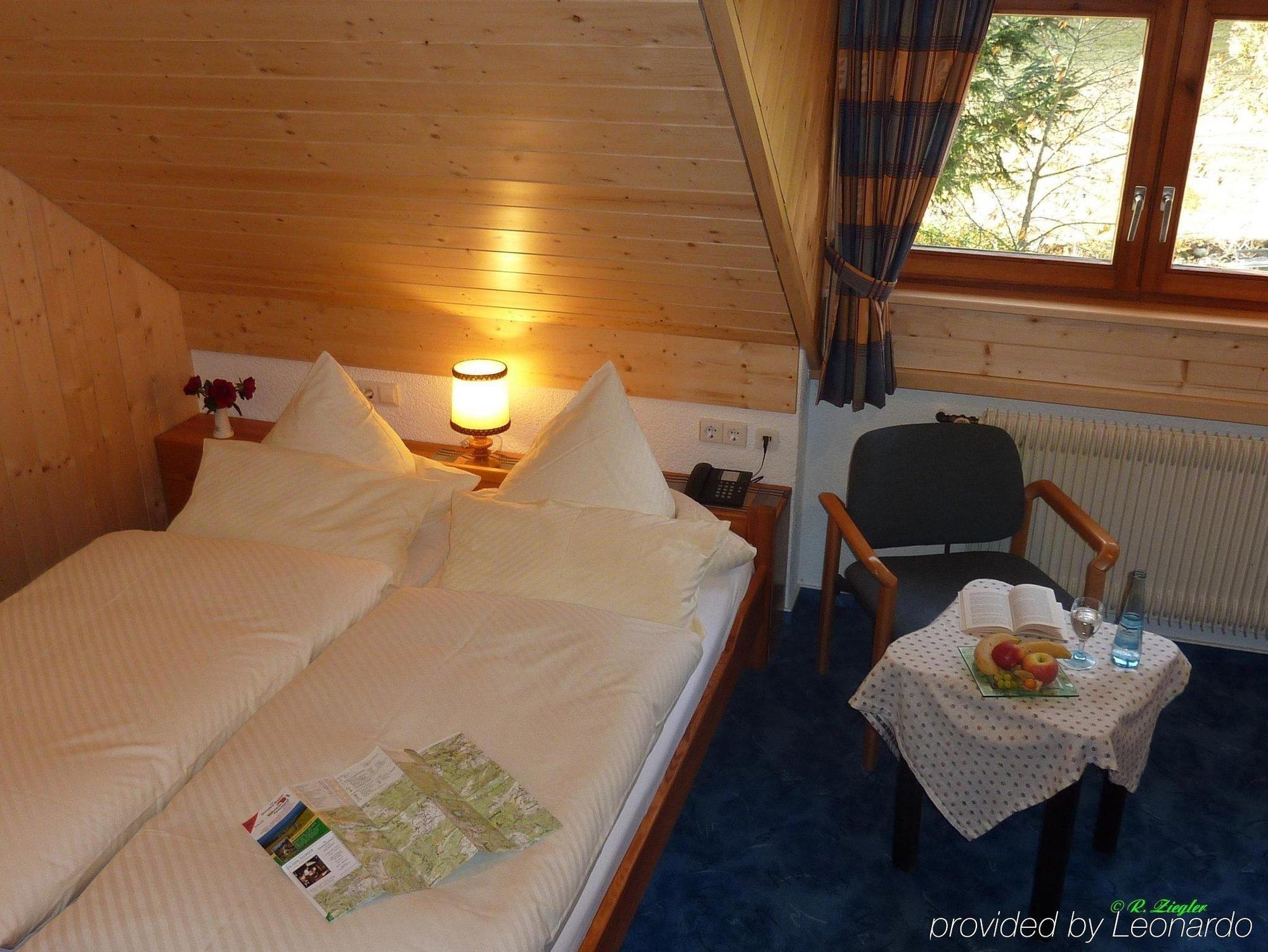 Hotel Lawine Todtnau Eksteriør bilde